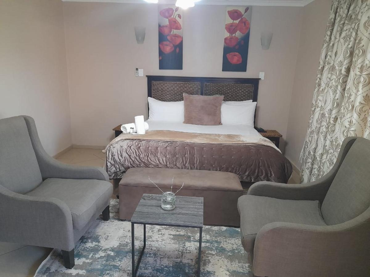 Nongoma Lodge & Inn Cc מראה חיצוני תמונה