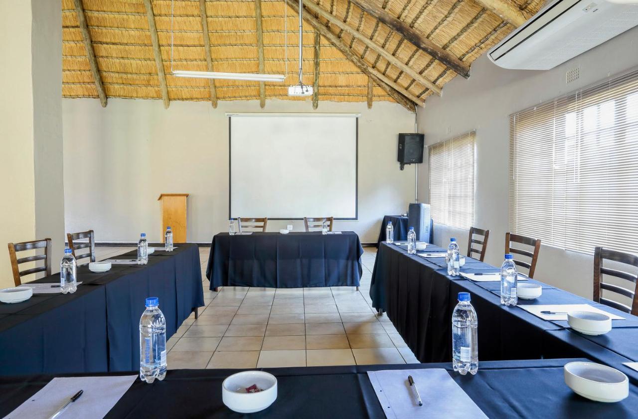 Nongoma Lodge & Inn Cc מראה חיצוני תמונה